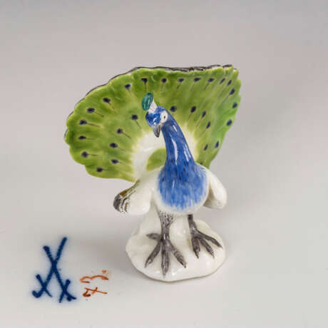 Miniaturtier: Pfau. Meissen. - Foto 1