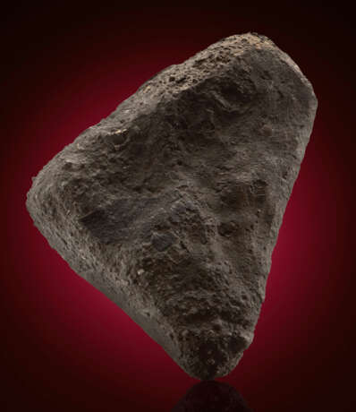 A GIANT INCLUSION OF THE OLDEST MATTER HUMANKIND CAN TOUCH IN ALLENDE END PIECE - фото 2