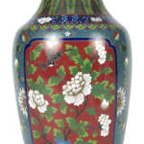 CLOISONNÉ-BALUSTERVASE, CHINA - фото 1