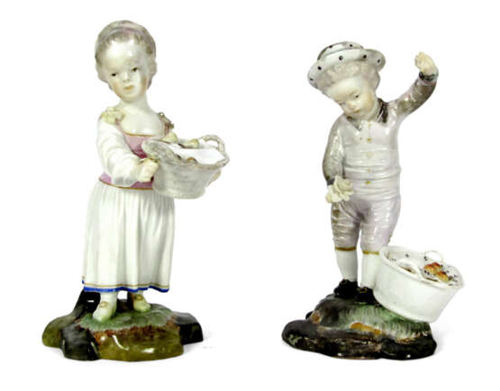 ZWEI KINDERFIGUREN, HÖCHST, - photo 1