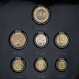 Blechbox voll mit diversen Kursmünzensätzen, - Foto 2