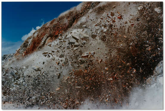 NAOYA HATAKEYAMA (B. 1958) - Foto 1