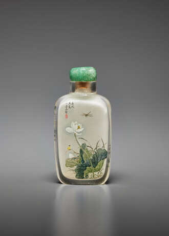 AN INSIDE-PAINTED CRYSTAL SNUFF BOTTLE - photo 1