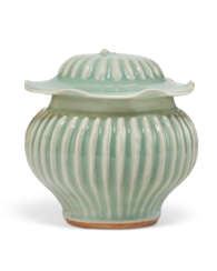 A SMALL LONGQUAN CELADON BALUSTER JAR AND COVER