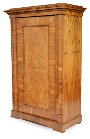 BIEDERMEIER-SCHRANK, UM 1835, - photo 1