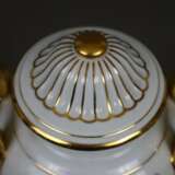 Deckelvase im Empirestil - Foto 2