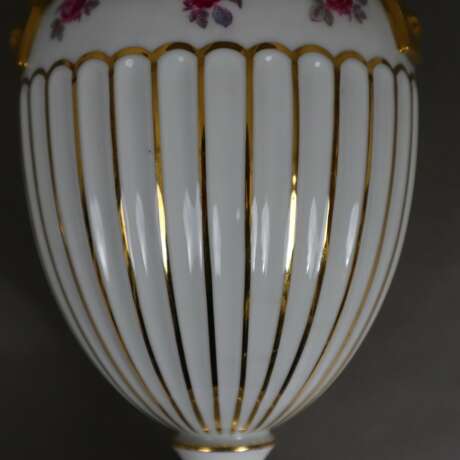 Deckelvase im Empirestil - Foto 6