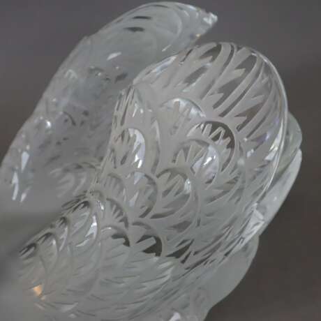 Ein Paar Kristallglas-Schwäne - фото 7