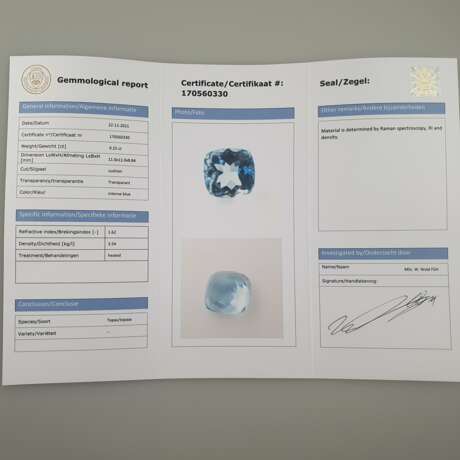 Loser Topas -9,25 ct., blau, im Kissenschliff, Maße: 11 x 11 x 8,8 mm, transparent, behandelt, in Acrylglasbox versiegelt, Zertifikat LGEML Gemological Laboratory /Joure/Niederlande) Nr. 170560330 - Foto 8