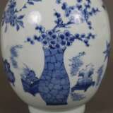 Blau-weiße Vase - Foto 8
