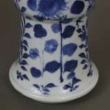 Kleine blau-weiße Vase - photo 11