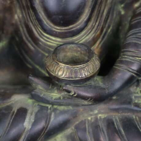 Bronzefigur des Buddha Shakyamuni - Foto 8
