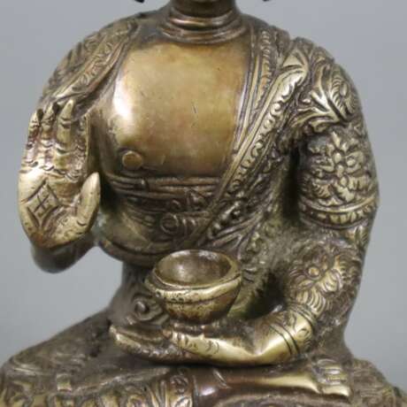Figur des Buddha Shakyamuni - photo 4