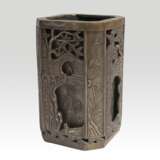 Doppelwandige Bronze-Vase mit feinem Reliefdekor - photo 1