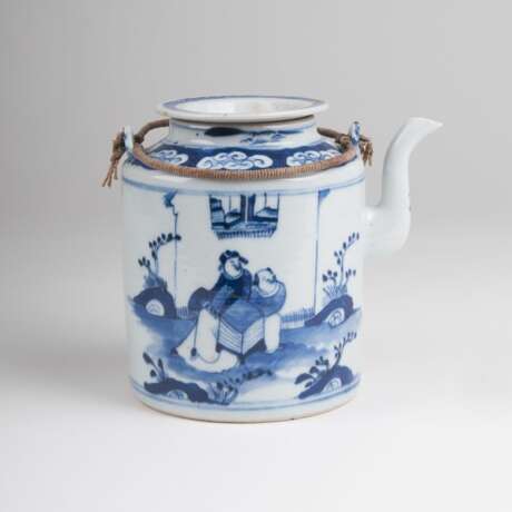Chinesische Blau-weiß-Teekanne - фото 2