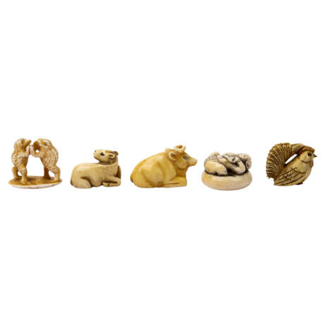 5 Netsuke aus Elfenbein, signiert 'Tamano', JAPAN, Meiji-Periode: - Foto 8