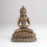 Bronze-Skulptur 'Buddha Amitayus' - фото 1