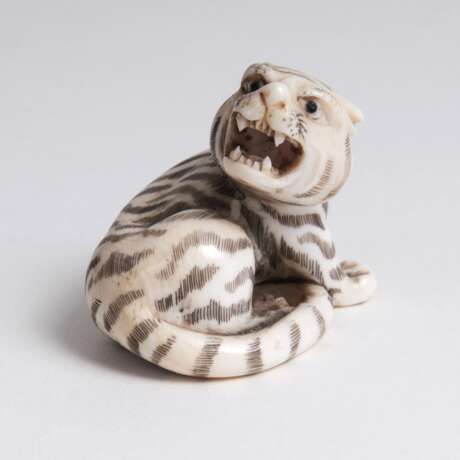 Netsuke 'Tiger' - photo 1