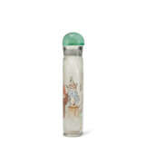 AN INSIDE-PAINTED GLASS SNUFF BOTTLE - photo 3