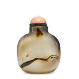 A SHADOW AGATE SNUFF BOTTLE - photo 2