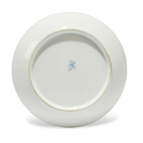 A SEVRES PORCELAIN WHITE AND GOLD COMPOSITE PART COFFEE-SERVICE 'GODRONNEE' - photo 7