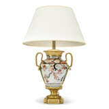 A FRENCH ORMOLU-MOUNTED JAPANESE IMARI VASE LAMP - фото 1