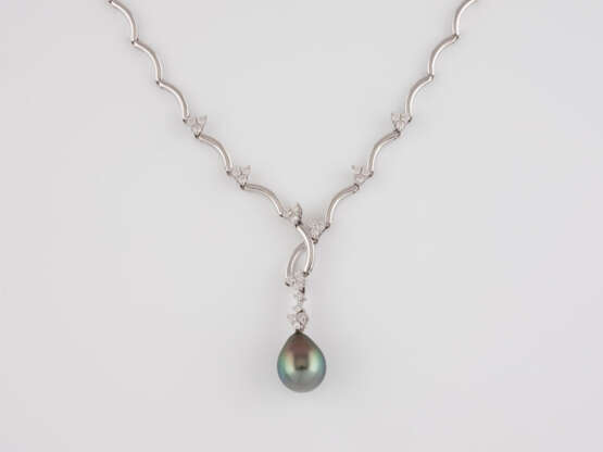 COLLIER - photo 1