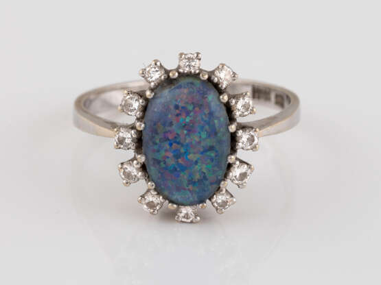 OPAL-RING MIT BRILLANTEN - Foto 1