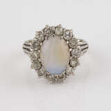 OPAL-RING MIT DIAMANTBESATZ - фото 1