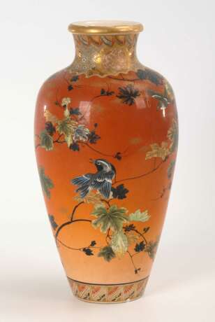 Ungewöhnliche Vase im Satsuma-Stil. - фото 3