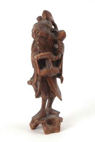 Holzschnitzerei - alter Mann mit Pfirsi - Foto 1