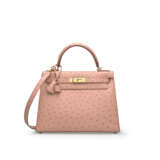 A TERRE CUITE OSTRICH SELLIER KELLY 28 WITH GOLD HARDWARE - Foto 1