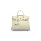 A CRAIE TOGO LEATHER BIRKIN 25 WITH ROSE GOLD HARDWARE - Foto 1