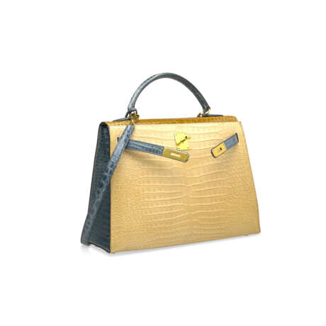 A LIMITED EDITION POUDRE, POUSERRIE & BLEU JEAN POROSUS CROCODILE SELLIER KELLY 32 WITH GOLD HARDWARE - фото 2