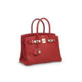 A ROUGE CASAQUE CLÉMENCE LEATHER BIRKIN 30 WITH PALLADIUM HARDWARE - Foto 2