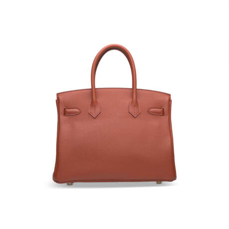 A BRIQUE TOGO LEATHER BIRKIN 30 WITH GOLD HARDWARE - фото 3