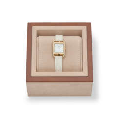 AN 18K YELLOW GOLD & DIAMOND CAPE COD WATCH WITH MOTHER-OF-PEARL DIAL & MATTE WHITE ALLIGATOR STRAP