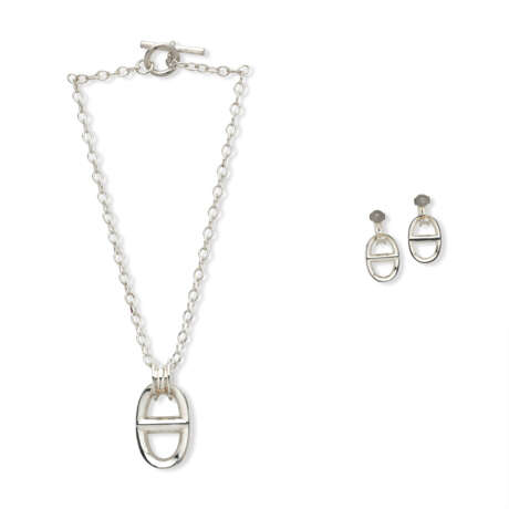 A SET OF TWO: A SILVER CHAÎNE D'ANCRE PENDANT NECKLACE & SILVER CHAÎNE D'ANCRE EARRINGS - photo 2