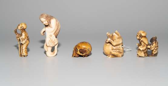 Lot: 5 Netsuke - Foto 4