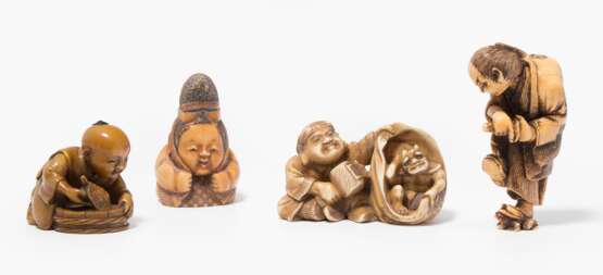 Lot: 4 Netsuke - Foto 1