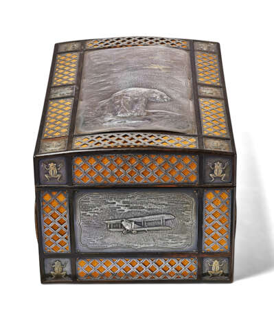 A SOFT-METAL DECORATED BOX AND COVER - photo 1