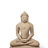 AN IMPORTANT BUFF SANDSTONE FIGURE OF A JINA - photo 1