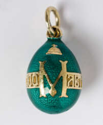 A RUSSIAN GOLD AND ENAMEL EASTER EGG "300 YEARS OF THE ROMANOV DYNASTY"