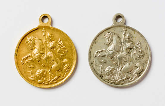 TWO RUSSIAN MEDALS TO FIGHTERS FOR THE COUNTRY AND LIBERTY - фото 1