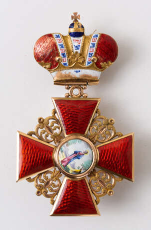 A VERY RARE RUSSIAN ORDER OF ST. ANNA WITH CROWN - фото 1