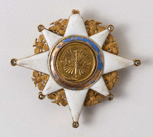 THE ORDER OF THE UNION - photo 1