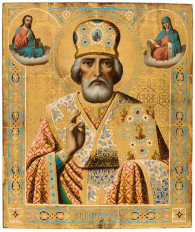 AN AMAZING LARGE RUSSIAN GOLDGROUND ICON SHOWING ST. NICHOLAS - фото 1