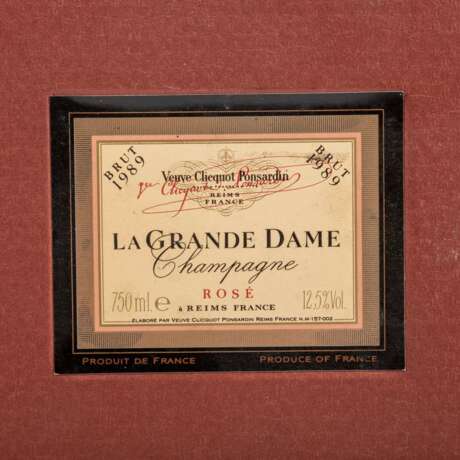 VEUVE CLICQUOT PONSARDIN 1 Flasche LA GRANDE DAME rosé 1989 - photo 7