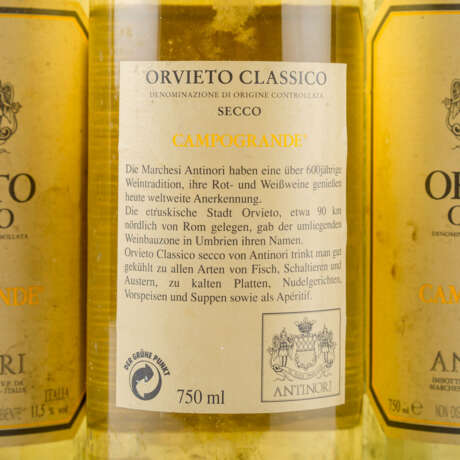 MARCHESI ANTINORI 8 Flaschen ORVIETO CLASSICO 'Campogrande' 1993 - фото 3