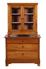 Biedermeier Vitrinenaufsatzschrank 2. Viertel 19. Jh.